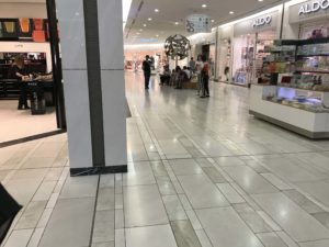 28 mall shopping